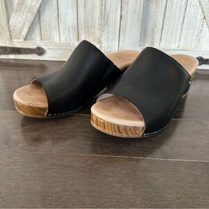 Dansko Maci‎ Clog Mule Slip On Comfort Black Leather Sz 37